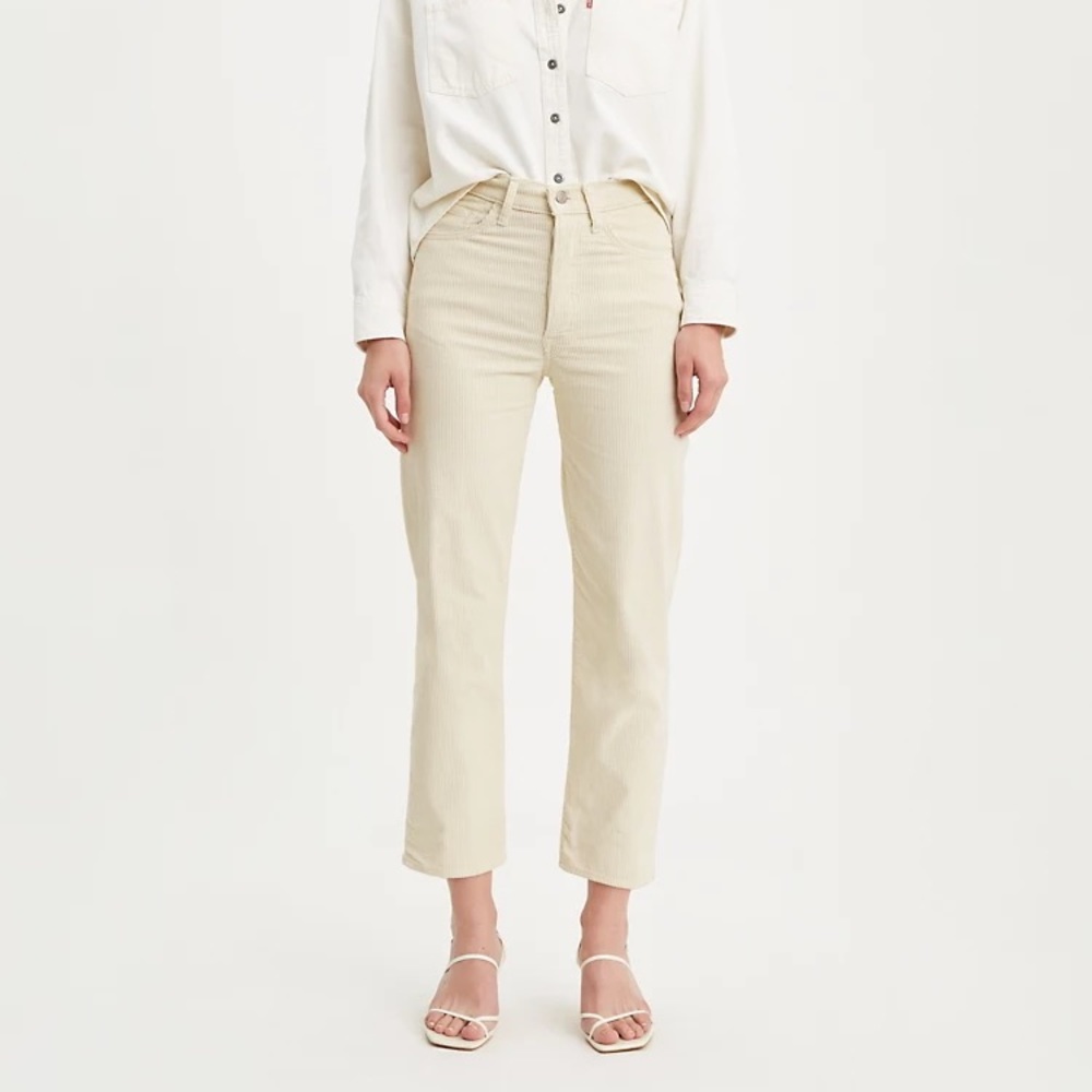 Levi’s Ribcage Straight Leg Corduroy in Ecru